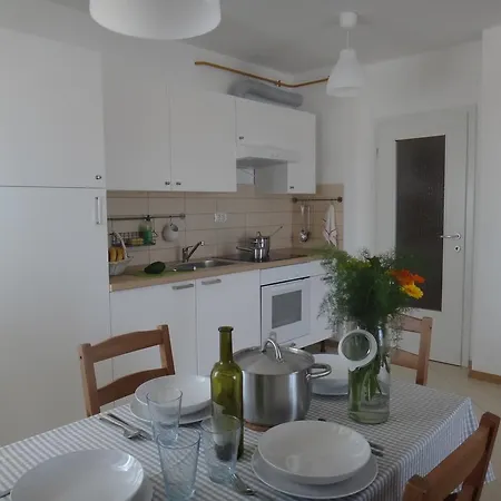 Nives Apartamento Pula